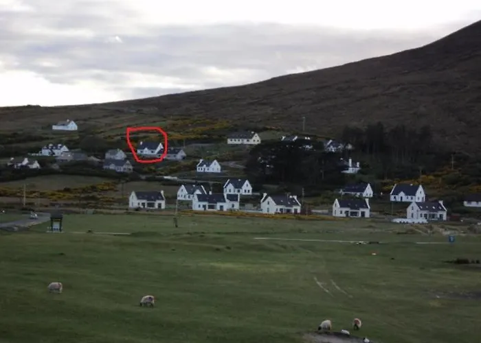 View Heights, Dugort, Achill Island 度假居 *